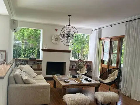 Casa en Alquiler de 4 dormitorios