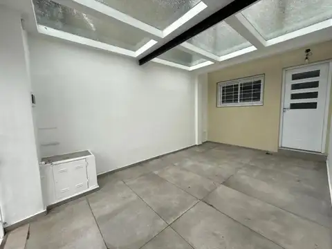 Casa en Alquiler en El Palomar, $ 1.200.000