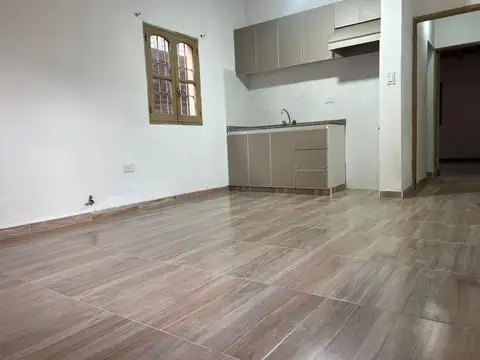 Laprida 100