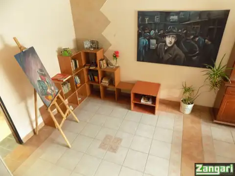 Depto Tipo Casa en Venta de 4 ambientes