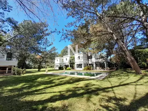 Casa en Venta de 5 dormitorios