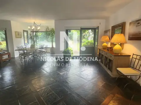 Casa en Venta de 5 dormitorios