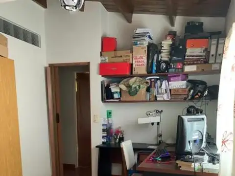 CASA EN VENTA, 3 DORMITORIOS, GARAGE