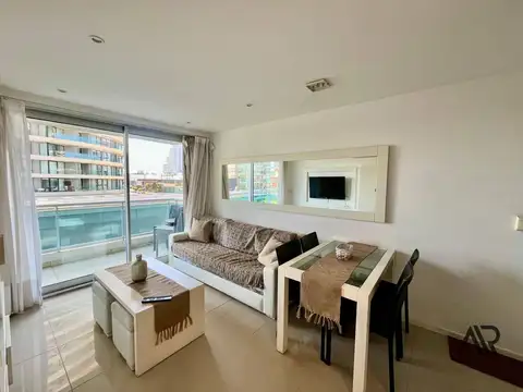 Avenida 100