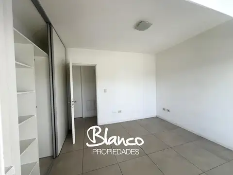 Departamento en Alquiler en Otros barrios de Nordelta, USD 700
