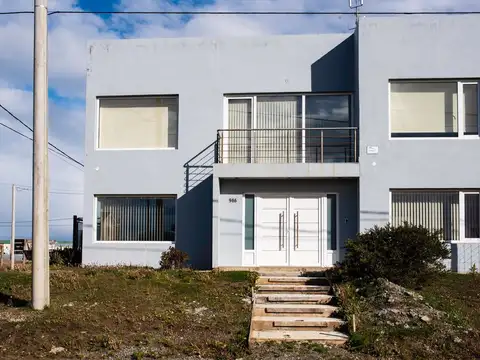 OPORTUNIDAD CASA EN VENTA  B° CGT - RIO GRANDE
