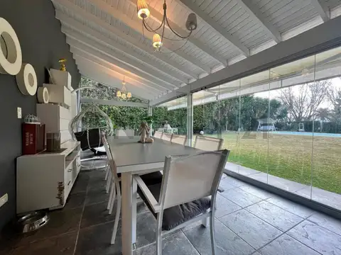 Casas en venta en Abril, 4 dormitorios