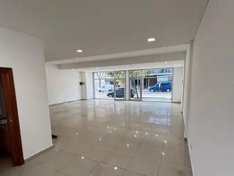 Local en Alquiler en Chauvin, USD 2.000