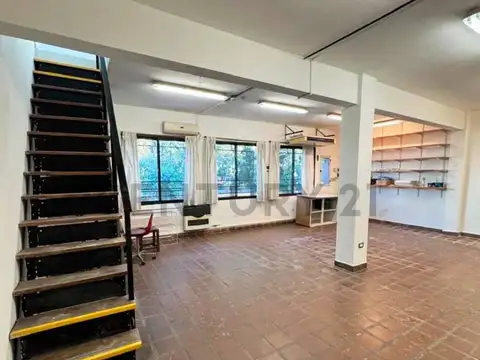 Local en Alquiler en Saavedra, USD 2.400