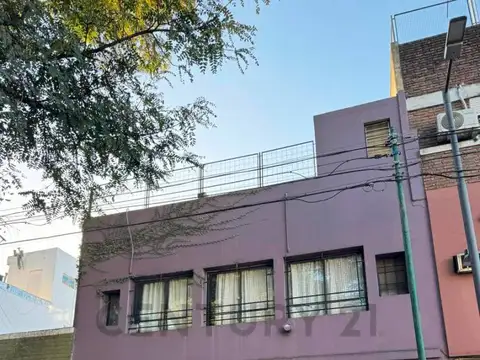 Local lote propio en Saavedra