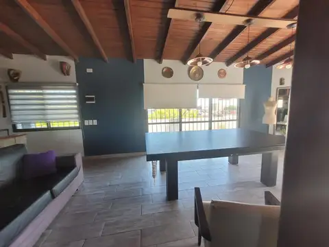 Depto Tipo Casa en Venta al Este