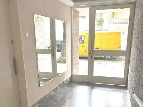 Blanco Encalada 3400, Piso 1