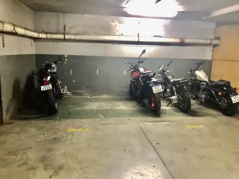 COCHERA MOTO -