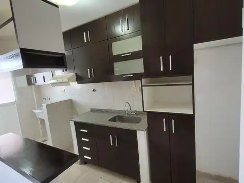 Departamento 4 ambientes con 1 baño