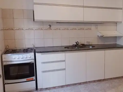 Lisandro de la Torre 300