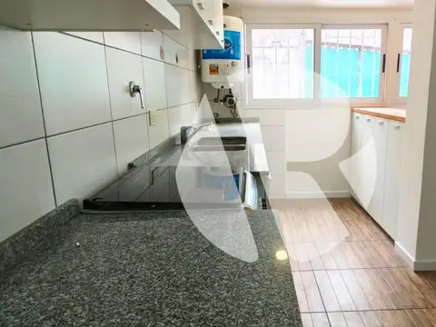 Depto Tipo Casa en Venta en Olivos, USD 129.500