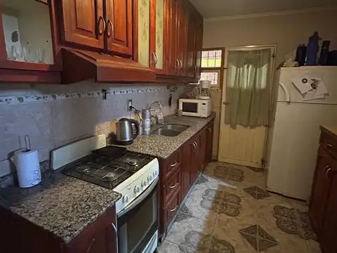 VENTA de CASA en excelente estado