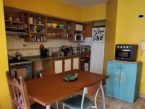 Depto Tipo Casa en Venta de 4 ambientes