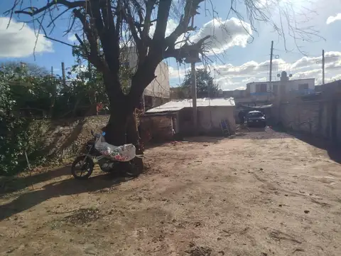VENTA CASA LOTE PROPIO IDEAL INVERSOR / PRIMERA VVIVIENDA LA FERRER