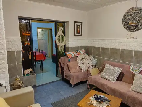 Depto Tipo Casa en Venta de 2 ambientes