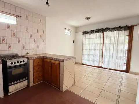 Depto Tipo Casa en Venta con 1 cocheras