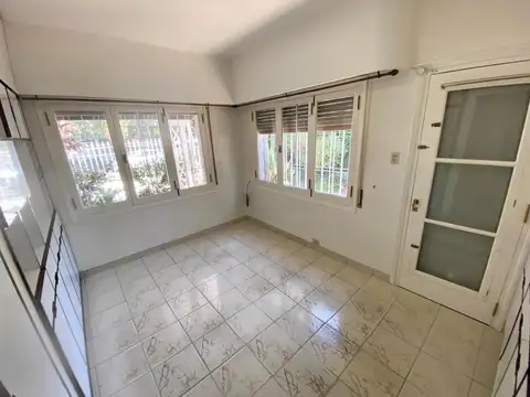 Casa en Alquiler en Alberdi, $ 1.500.000