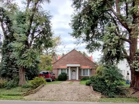 Casa en Venta en Las Praderas De Lujan, USD 164.000