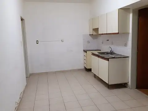 Depto Tipo Casa en Venta 26 años