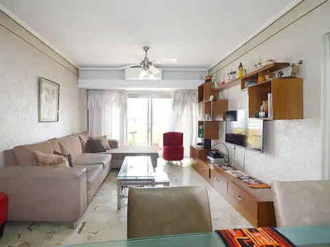 Departamento Venta 4 ambientes con Cochera Flores