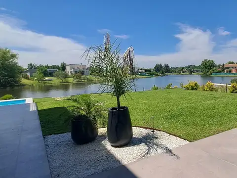 Casa en Alquiler Temporal en Belen De Escobar, USD 4.000