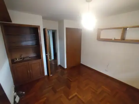 Departamento tres ambientes Mitre y Otto Goedecke