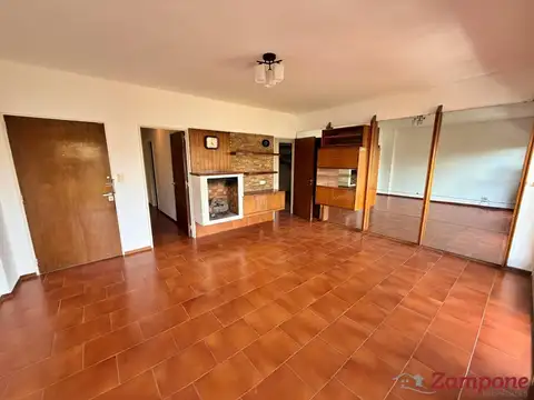 Departamento 4 ambientes con 2 baños