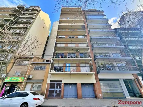Avenida Eva Perón 1500