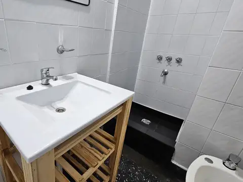 Depto Tipo Casa 2 ambientes con 1 baño