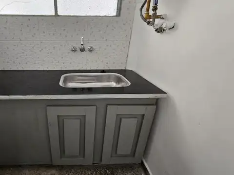 Depto Tipo Casa en Alquiler 50 años
