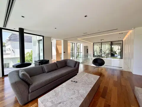 Casa en Alquiler al Norte