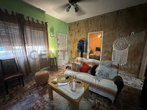 Ricardo Balbin 1600, Piso 0