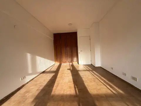 Departamento en Alquiler 50 años