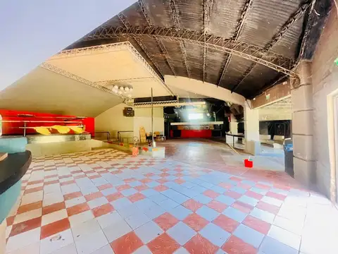 Local en Venta 36 años