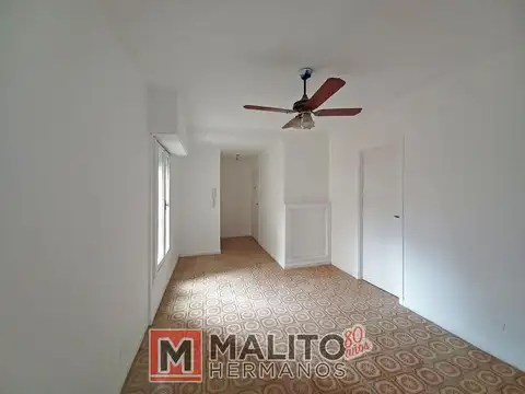 Baradero 100, Piso 2°