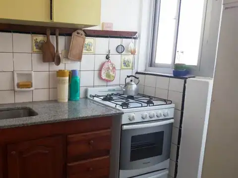 Calle 1 2400, Piso 5