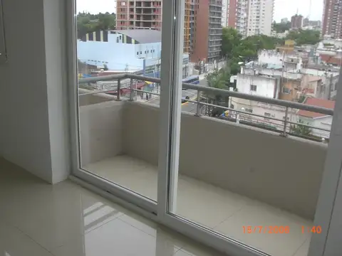 Av Centenario 2000, Piso 7