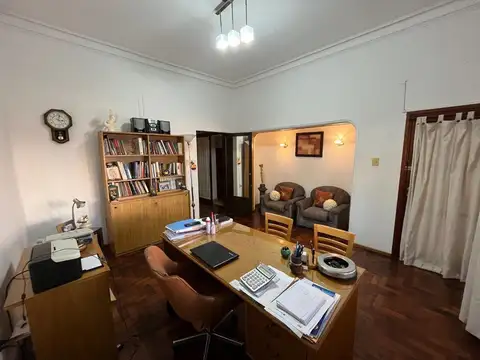 Depto Tipo Casa 6 ambientes con 1 baño