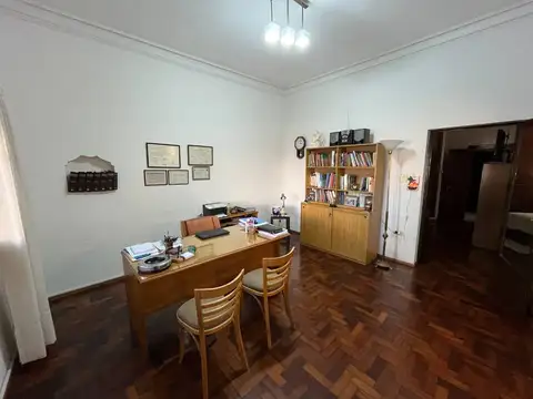 Depto Tipo Casa en Venta en Echesortu, USD 145.000