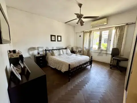 Casa en venta Tigre centro con 4 dormitorios con pileta APTO CREDITO