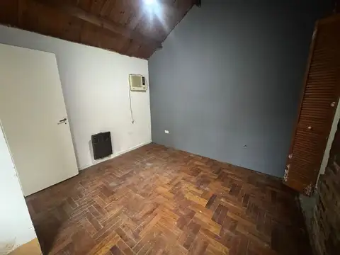 Depto Tipo Casa 3 ambientes con 2 baños