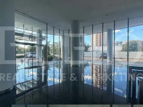 Oficina Monoambiente con 4 baños