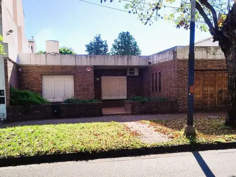 Florentino Ameghino 100