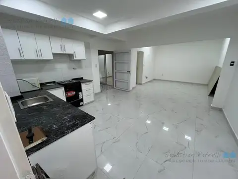 Venta PH 2 ambientes interno PB en Microcentro