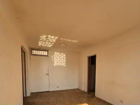 Avenida Elvira Rawson De Dellepiane 4900, Piso 4